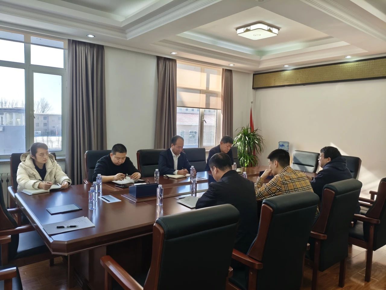 凝心聚力谋开局 鼓足干劲续新篇——营口市石佛地区人民检察院召开节后工作推进会